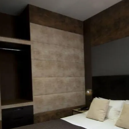 Blue Vatican Konukevi